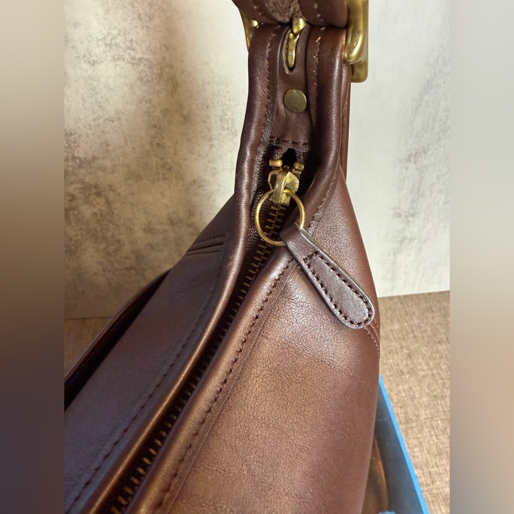 Vintage Coach Slim Duffle Medium 9816 Mahogany | 1999 USA - Picture 8 of 14